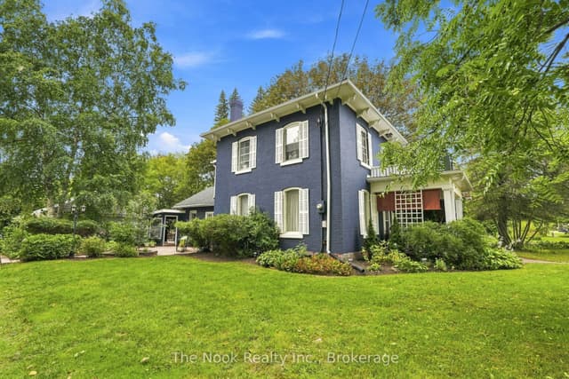 Detached at 5068 Main Street, Clarington, ON L0B 1M0
