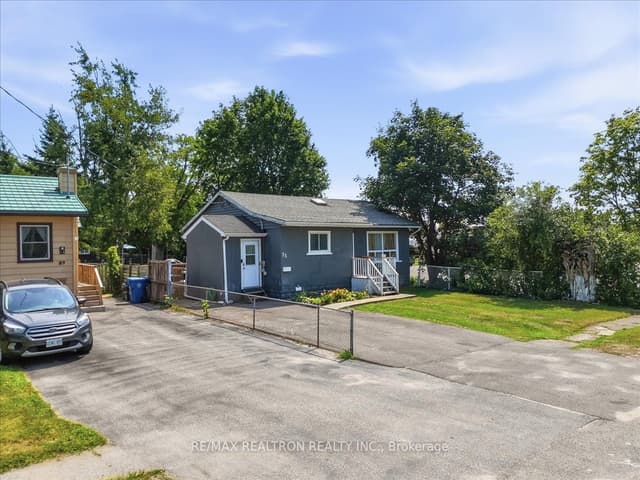 Detached at 25 Simcoe Street, Orillia, ON L3W 1G5