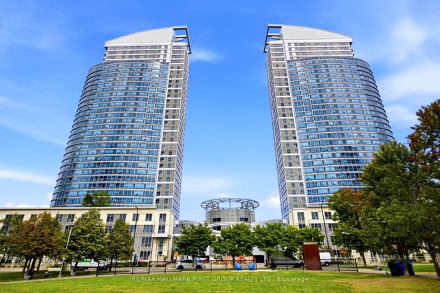 Condo Apartment at 36 Lee Centre Drive 1002, Toronto, ON M1H 3K2, Toronto E09
