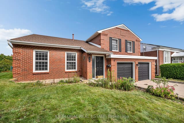 Detached at 38 LECLAIRE Street, Hamilton, ON L9C 5X3