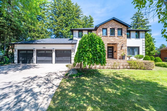 Detached at 1298 Bunsden Avenue, Mississauga, ON L5H 3T9