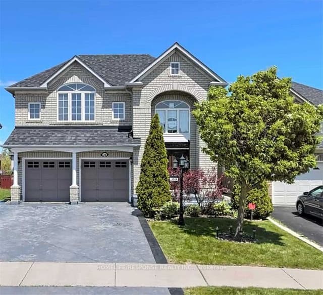Detached at 20 HIMALAYA Street, Brampton, ON L6R 2L8