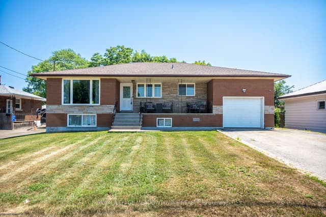 Detached at 180 West Side Road, Port Colborne, ON L3K 5K7