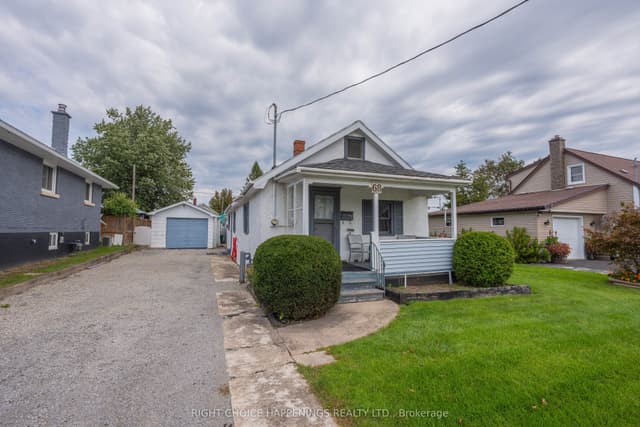 Detached at 68 Christmas Street, Port Colborne, ON L3K 1M5