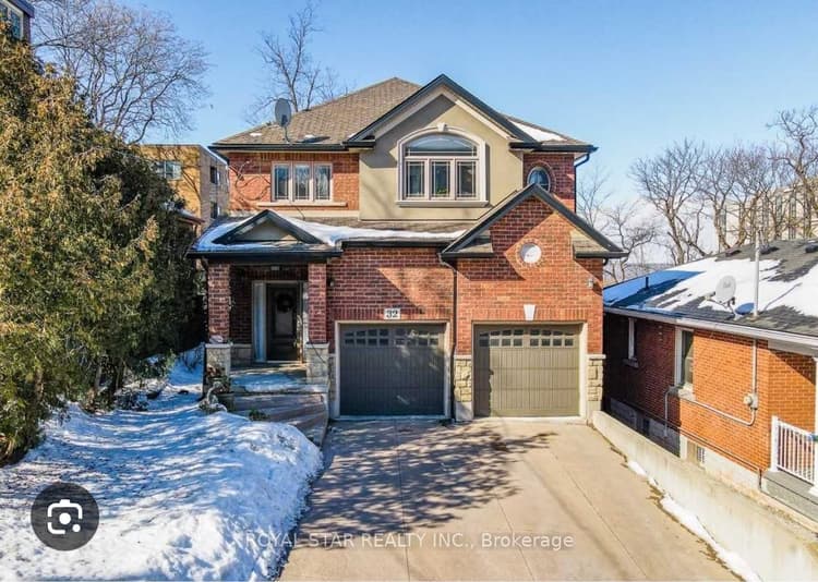 32 Mountwood Avenue