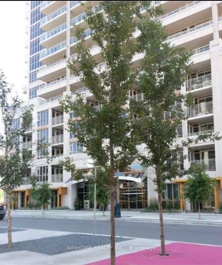 35 Bastion Street