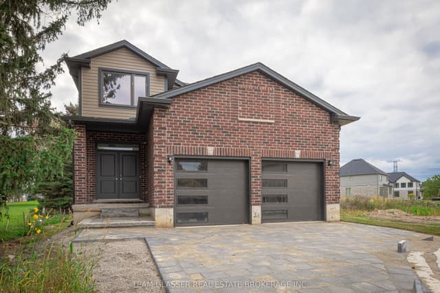 Detached at 3465 ORIOLE Circle E, London South, ON N6N 1K6