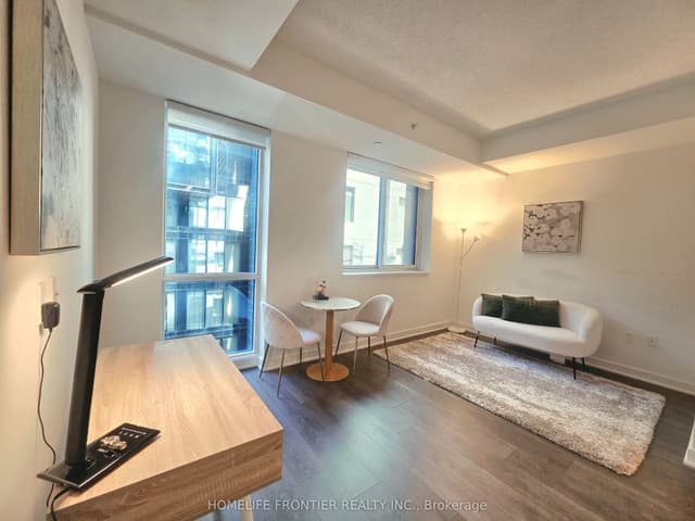 Condo Apartment at 115 Blue Jays Way 705, Toronto, ON M5V 0N4, Toronto C01
