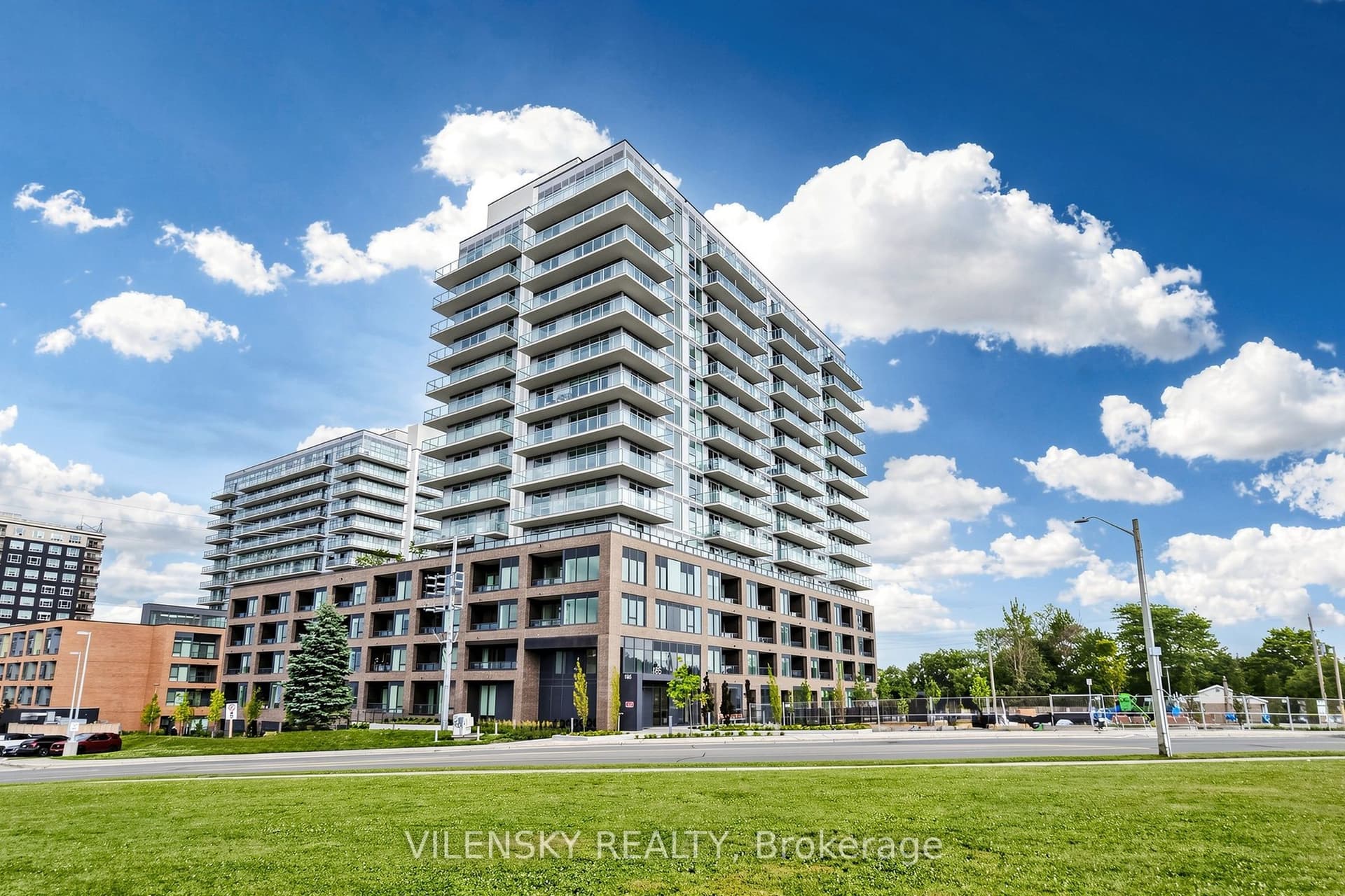 Suite 407 · Floor 4, Unit 407 · 185 Deerfield Rd