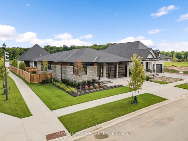 Detached at 50 Page Street, Pelham, ON L3E 0X3