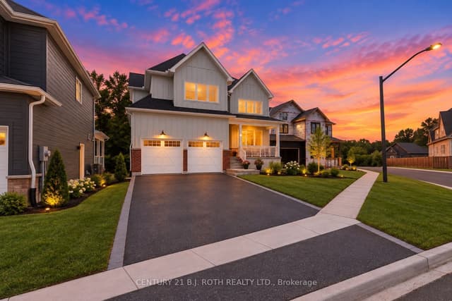 Detached at 24 Northland Court, Oro-Medonte, ON L9J 0C4