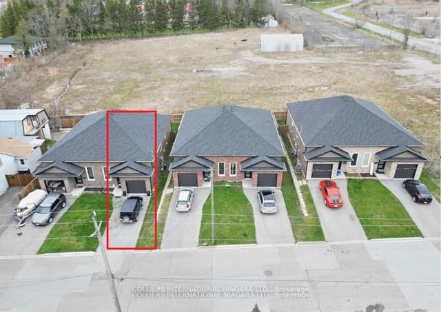 Semi-Detached at 30 Bruce Street, Welland, ON L3B 3R1