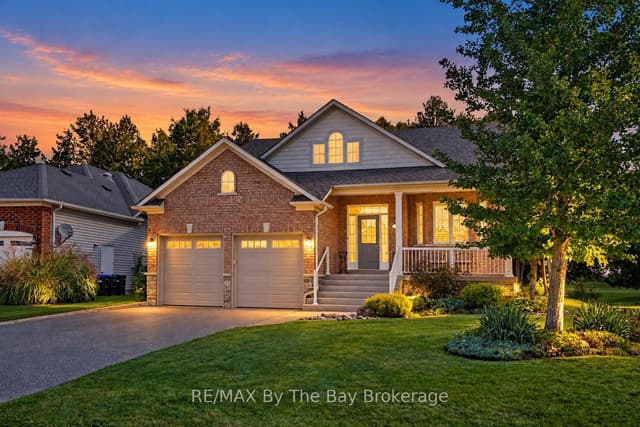 Detached at 17 Marlwood Avenue, Wasaga Beach, ON L9Z 1S9