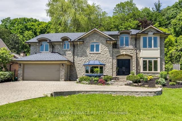 Detached at 32 Brookfield Road, Toronto, ON M2P 1A9, Toronto C12