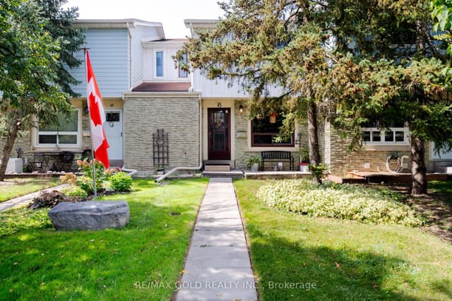 Condo Townhouse at 6540 Falconer Drive 45, Mississauga, ON L5N 1M1