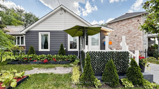 Detached at 922A Danforth Road, Toronto, ON M1K 1H9, Toronto E04