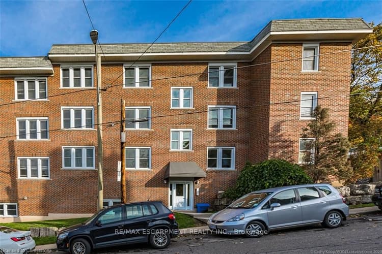 25 Mountwood Avenue