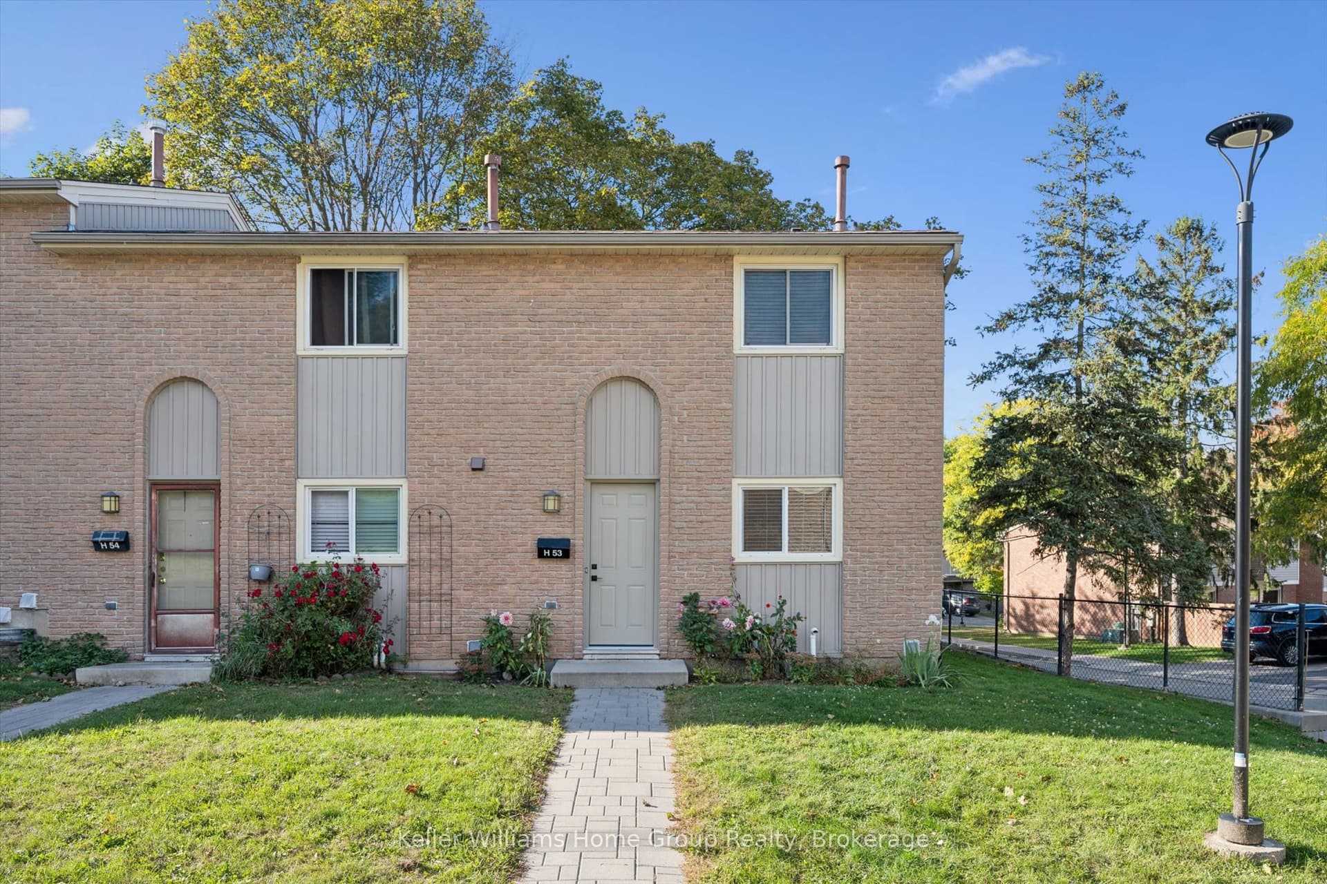 Suite H53, Unit H53 · 223 Pioneer Dr W