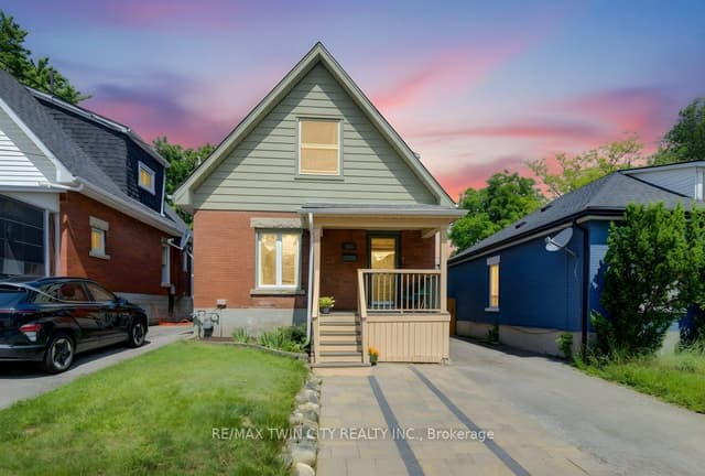 Detached at 271 London Road W, Guelph, ON N1H 2C7