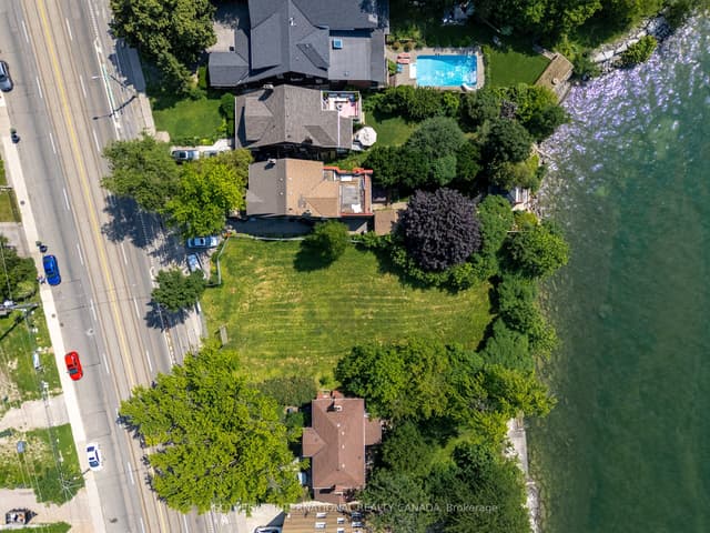 Detached at 2685 Lake Shore Boulevard W, Toronto, ON M8V 1G6, Toronto W06