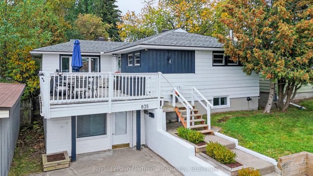 Detached at 835 Lorne Avenue, North Bay, ON P1B 6X4
