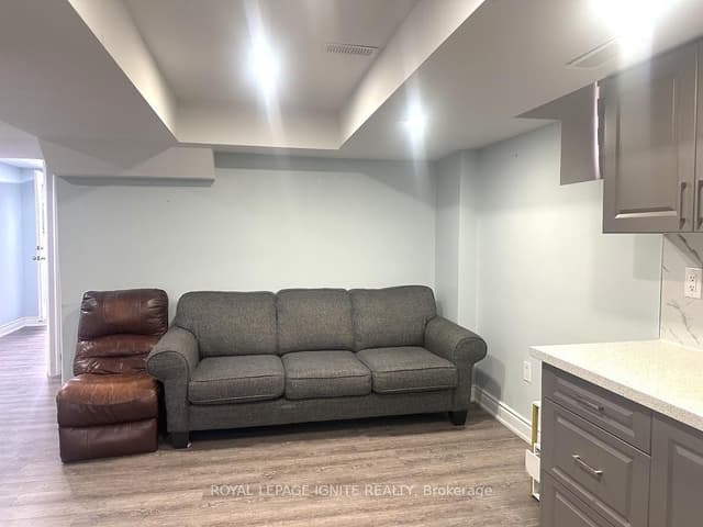 Semi-Detached at 90 Kilrea Way BSMNT, Brampton, ON L6X 0R3