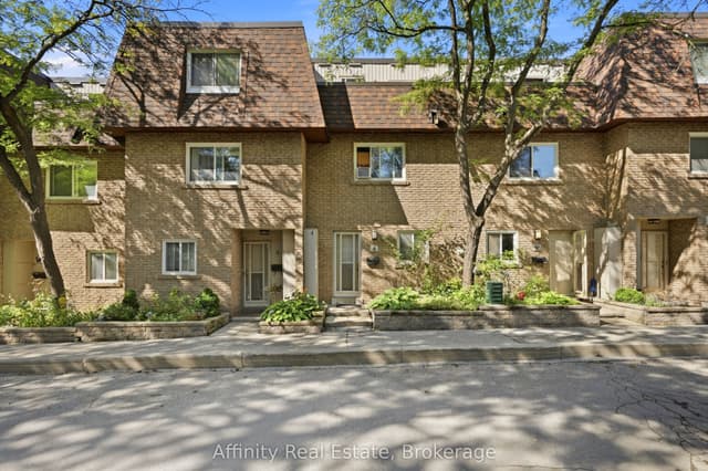 Condo Townhouse at 275 Manse Road 8, Toronto, ON M1E 4X8, Toronto E10