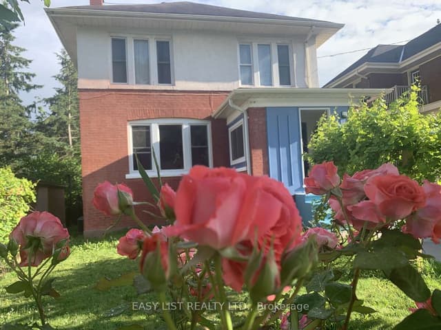 Detached at 4322 Bampfield Street, Niagara Falls, ON L2E 1G8