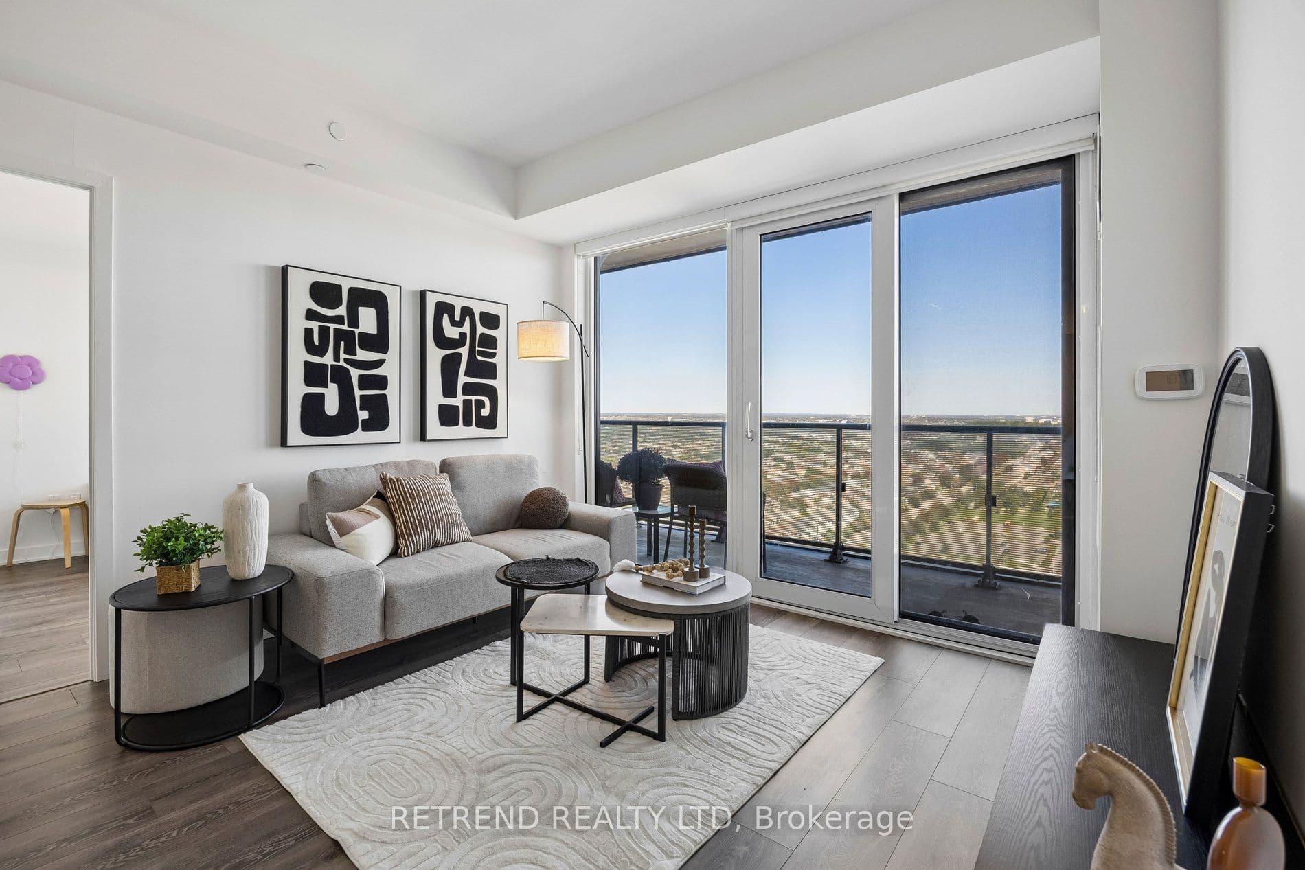 Suite 2306 · Floor 23, Unit 2306 · 105 Oneida Cres