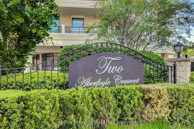 2 Aberfoyle Crescent
