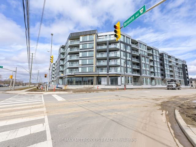 Condo Apartment at 2501 Saw Whet Boulevard 246, Oakville, ON L6M 5N2