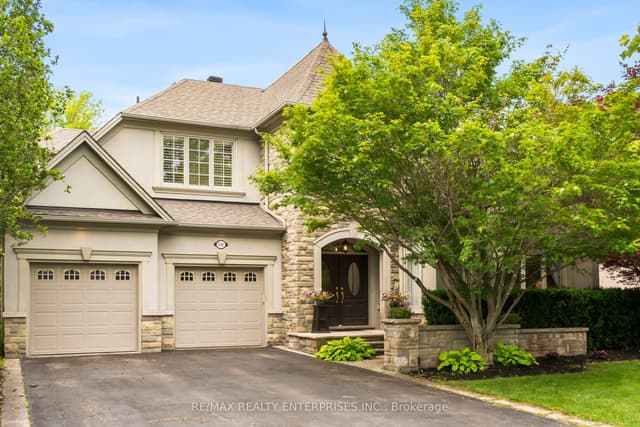 Detached at 535 Canyon Street, Mississauga, ON L5H 4L4