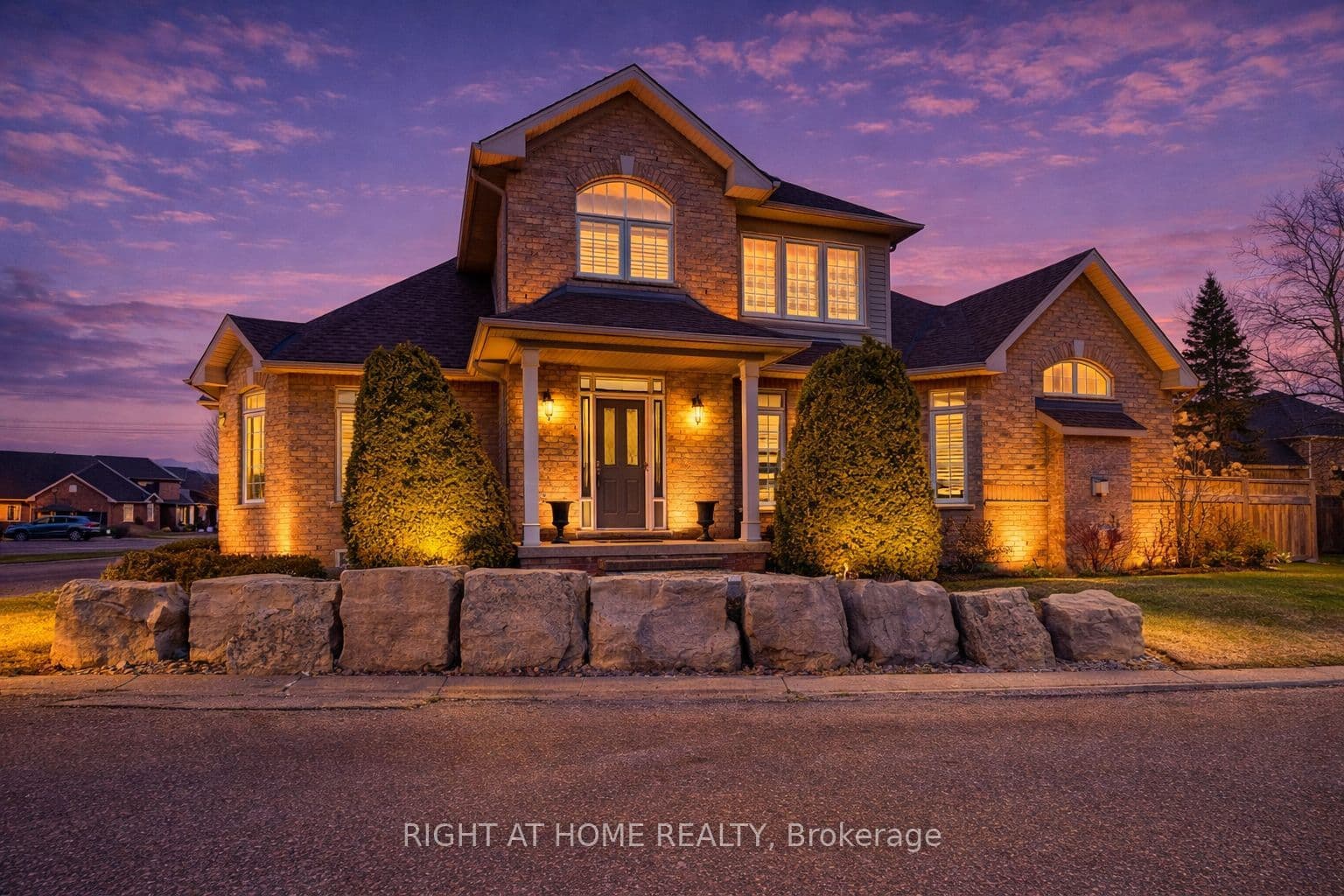 Suite 15, Unit 15 · 4280 Taywood Dr