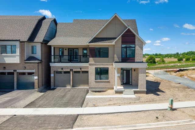Detached at 68 Spiritwood Way, Brampton, ON L7A 5L9