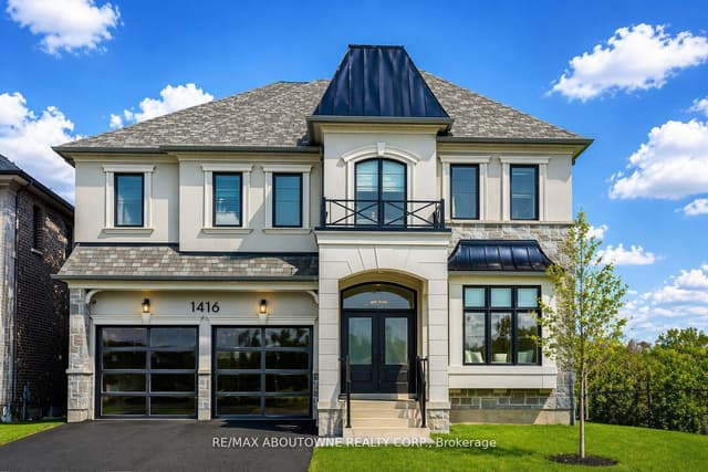 Detached at 1416 Ford Strathy Crescent S, Oakville, ON L6H 6E3