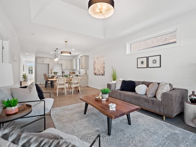 Att/Row/Townhouse at 510 Royal Ridge Drive, Fort Erie, ON L0S 1N0
