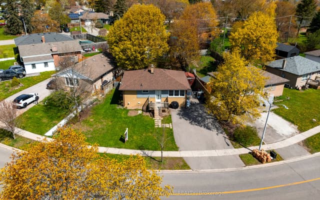 Detached at 169 Longfield Road, Halton Hills, ON L7J 2K7