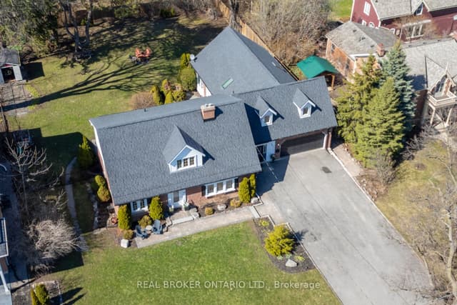 Detached at 18 Concession Street W, Clarington, ON L1C 1Y5