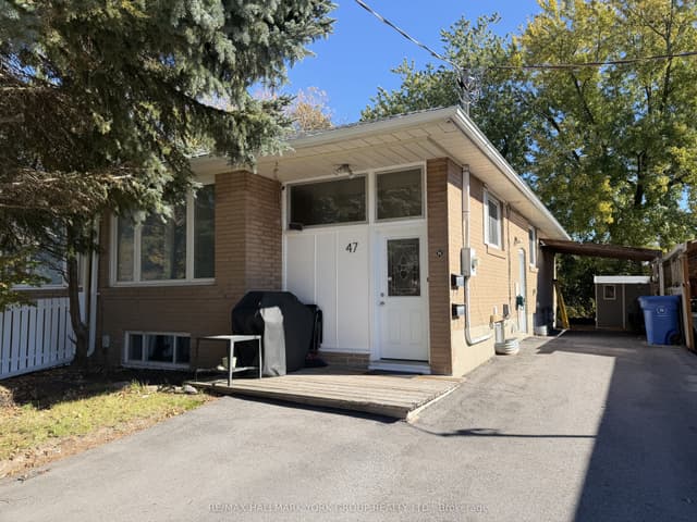 Semi-Detached at 47 Longford Drive Lower, Newmarket, ON L3Y 2Y6