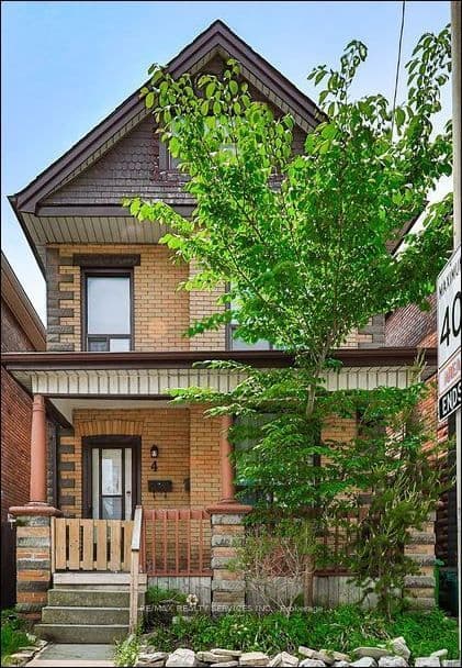 Detached at 4 Webber Avenue, Hamilton, ON L8N 1W3
