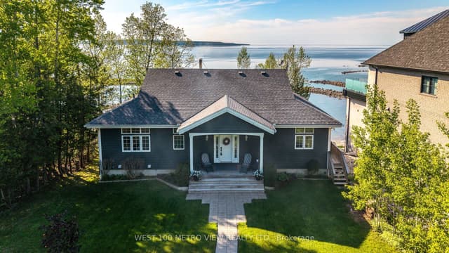 Detached at 458 SILVER BIRCH Drive, Tiny, ON L9M 0M5
