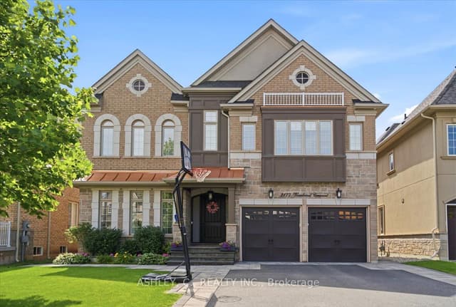 Detached at 2177 Vineland Crescent, Oakville, ON L6H 0J6