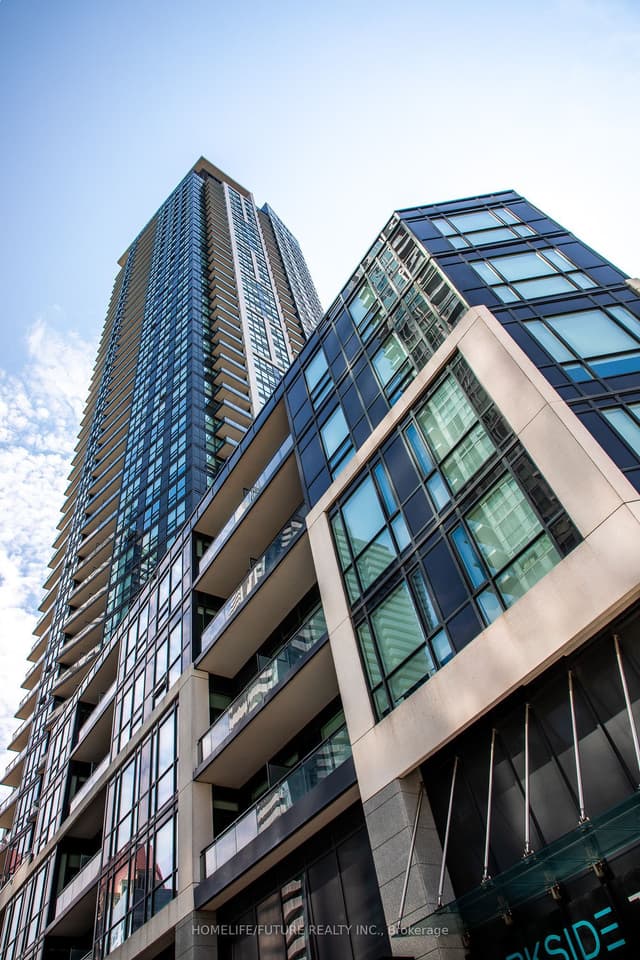 Condo Apartment at 510 Curran Place 3506, Mississauga, ON L5B 0J8