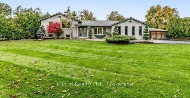 Detached at 9 Anchor Court, East Gwillimbury, ON L9N 1G1