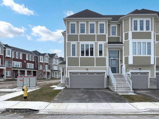 Att/Row/Townhouse at 18 Lana Circle, Wasaga Beach, ON L9Z 0L2