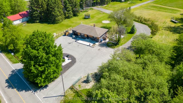 Detached at 18367 Keele Street, King, ON L7B 0G5