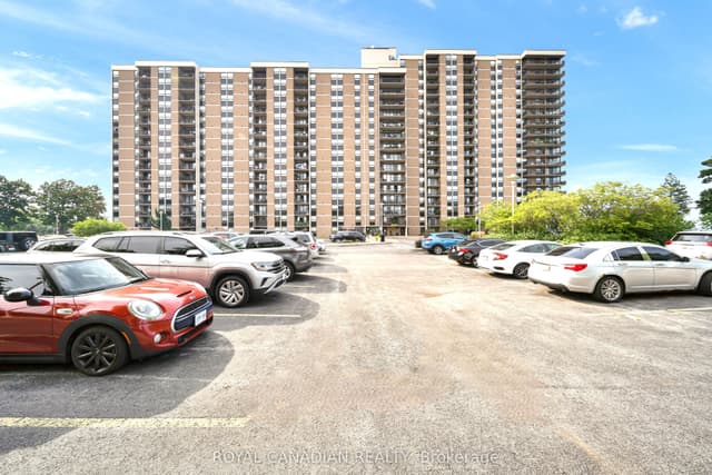 Condo Apartment at 500 GREEN Road 701, Hamilton, ON L8E 3M6
