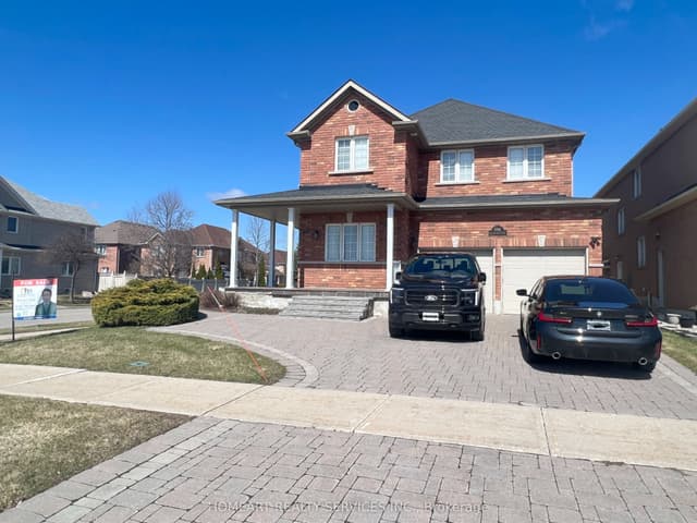 Detached at 596 Vellore Park Avenue N, Vaughan, ON L4H 0G4