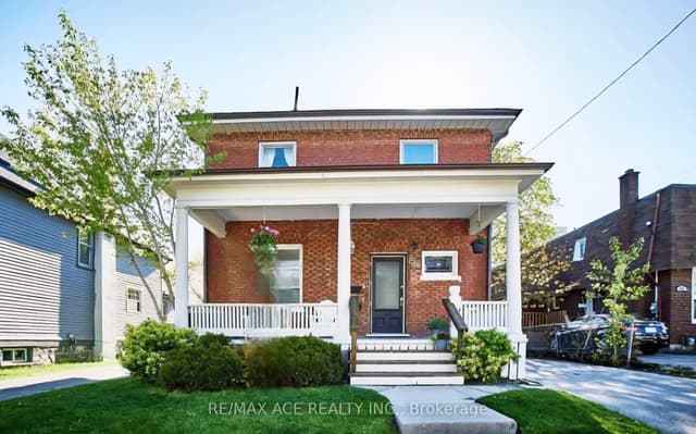 Duplex at 238 Mary Street N, Oshawa, ON L1G 5C4