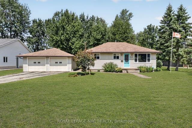 Detached at 930 EDGEMERE Road, Fort Erie, ON L2A 1A8